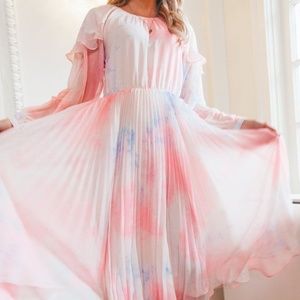 Ivy City Co Lovers Midi Dress